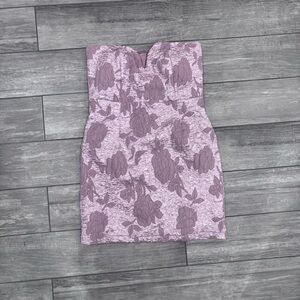 Lulu’s Strapless Mini Dress